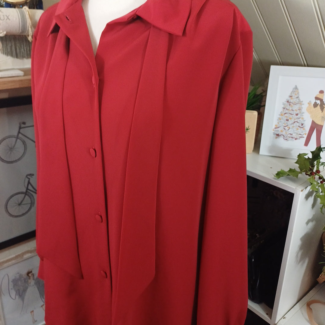 Chemise rouge, taille XL