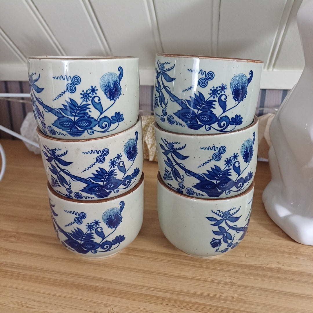 6 tasses à motifs