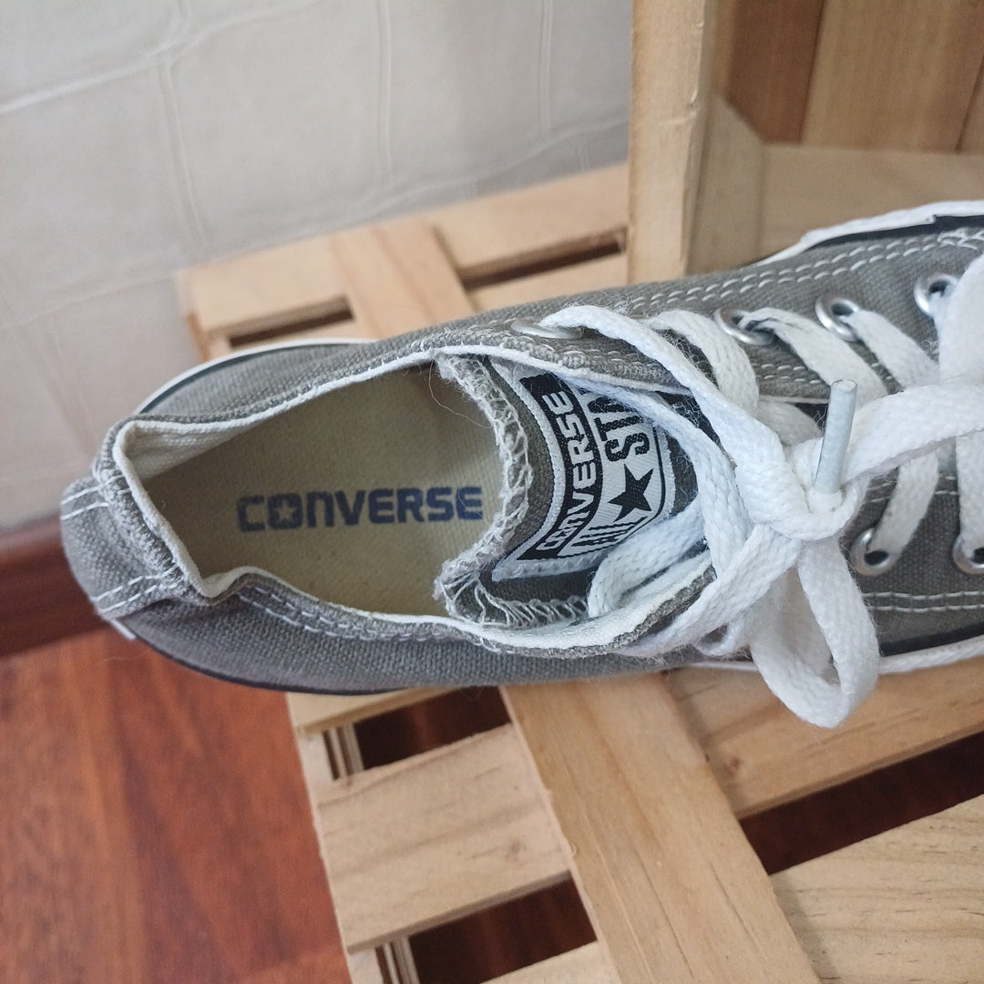 Converse grise, taille 29