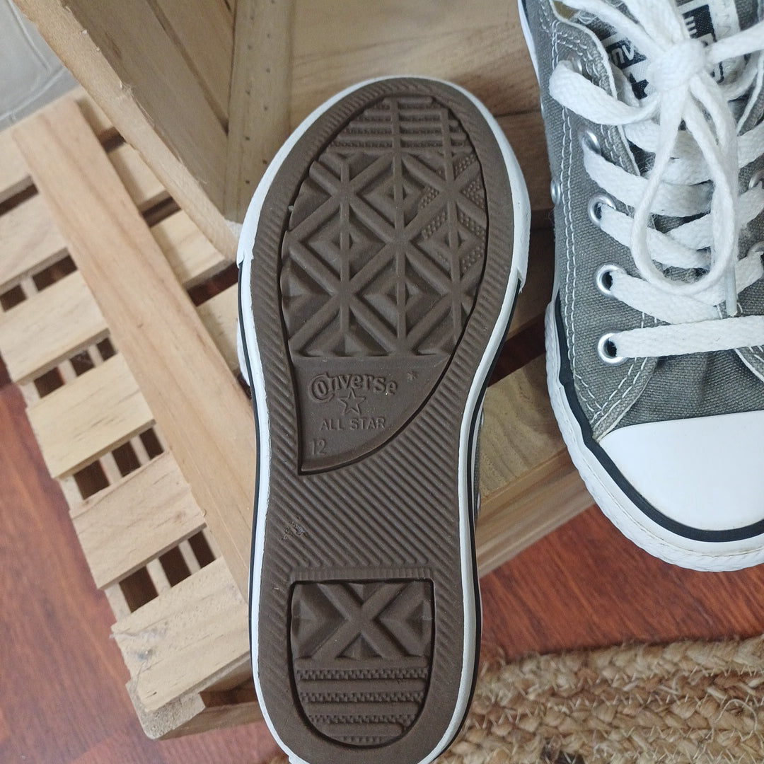 Converse grise, taille 29