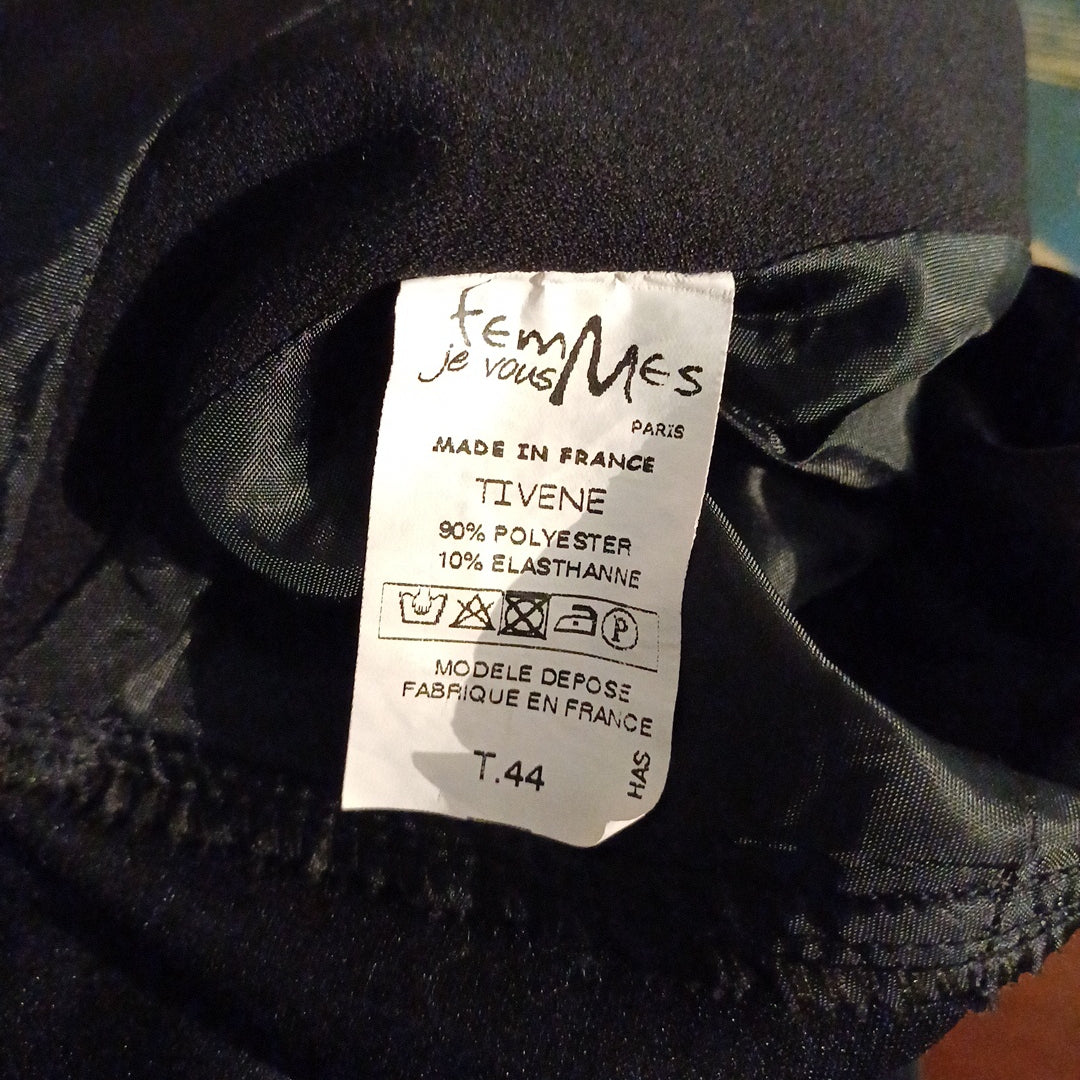 Robe noire, Femmes je vous M, taille 44