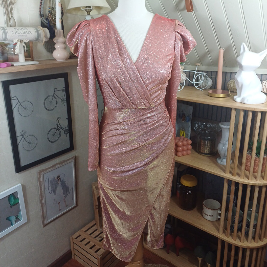 Robe rose, styled in Italy, taille XS