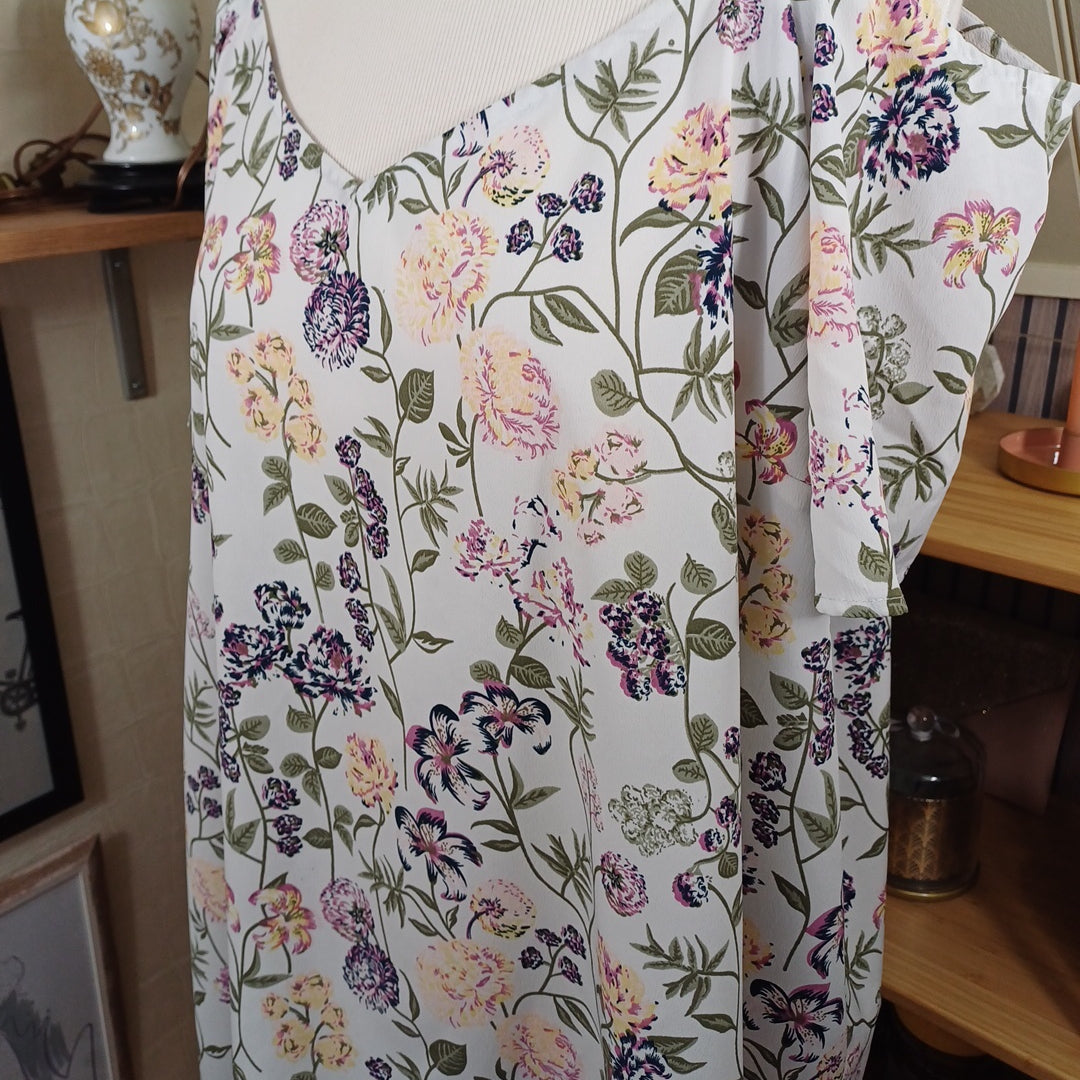 Top fleuri, Kiabi, taille 54/56