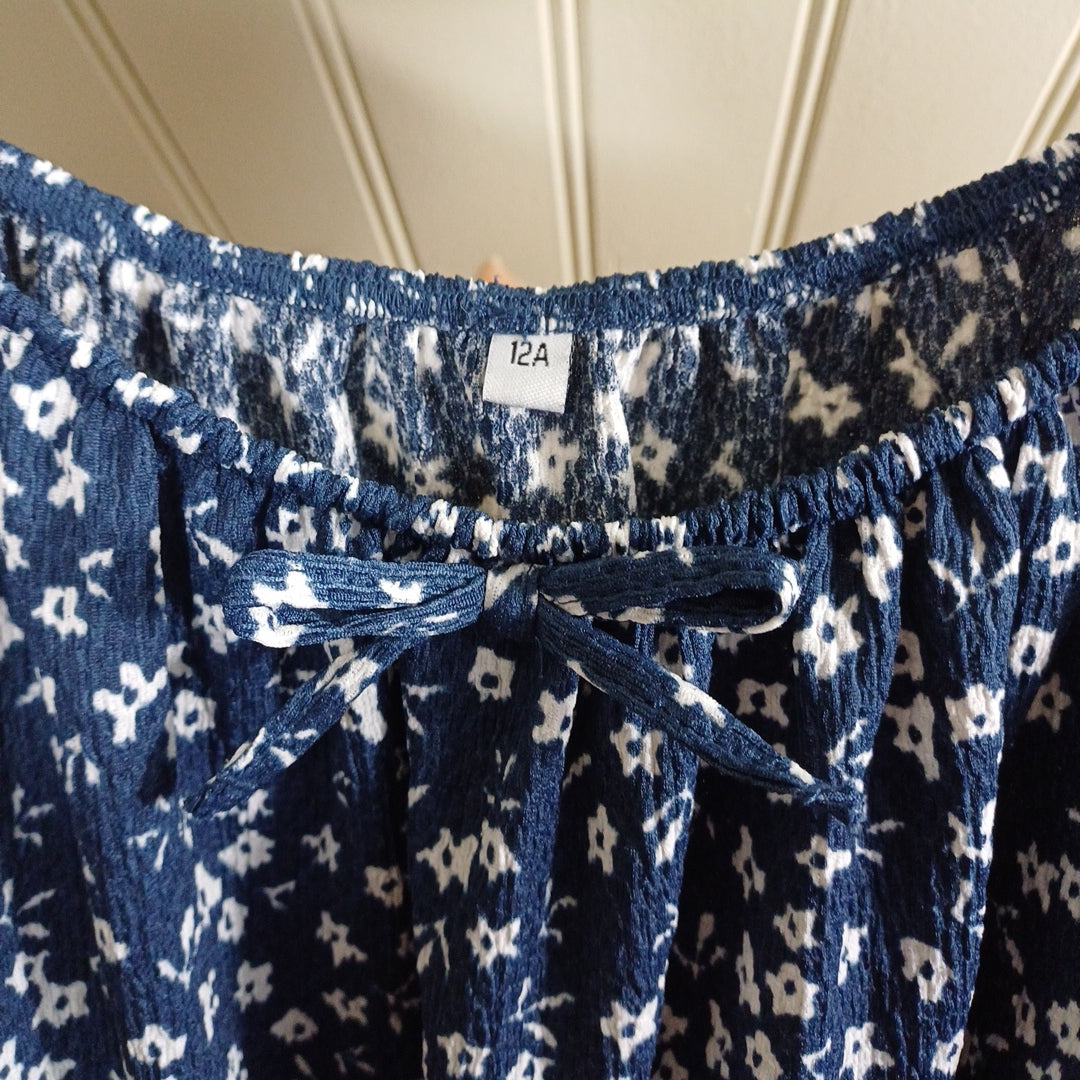 Robe bleue, taille 12 ans