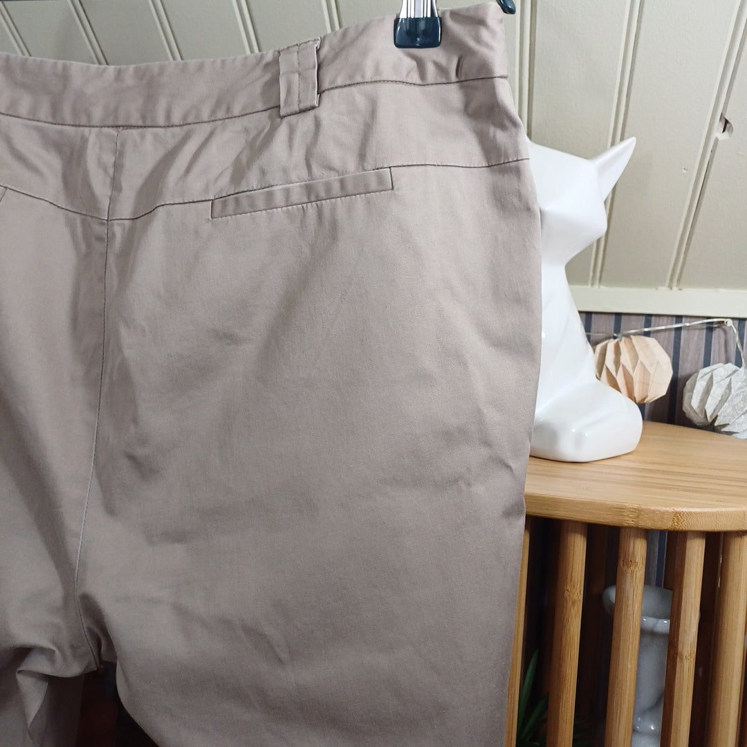 Pantalon 3/4, Antonelle, taille 42