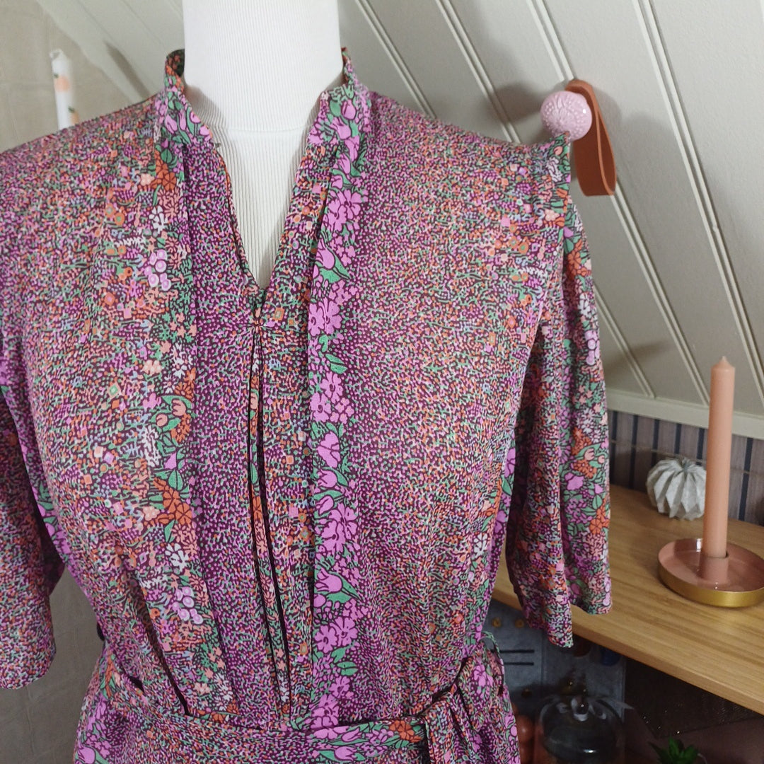 Robe rose fleurie, taille M