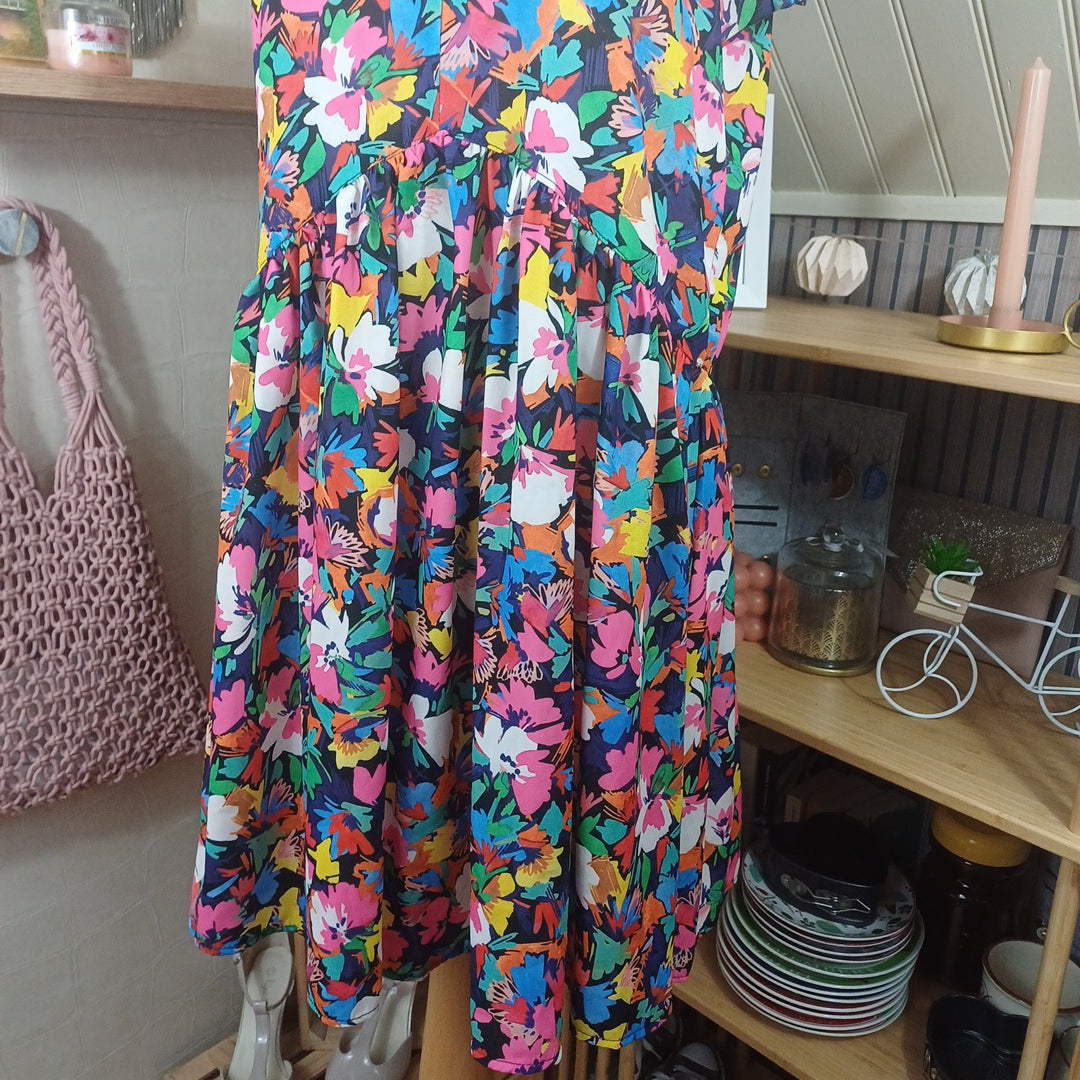 Robe fleurie, Vintage Love, taille 38/40