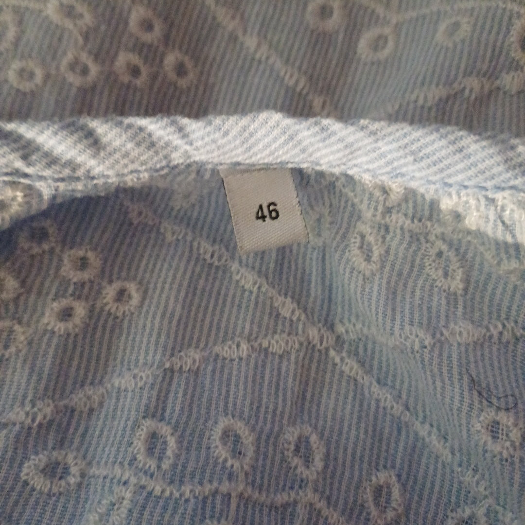 Blouse bleue, taille 46