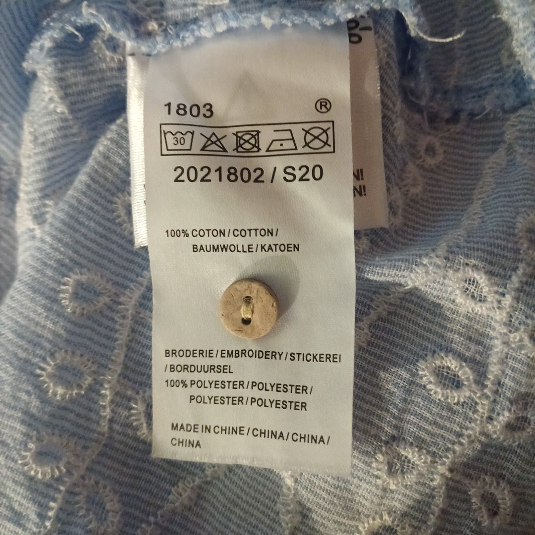 Blouse bleue, taille 46