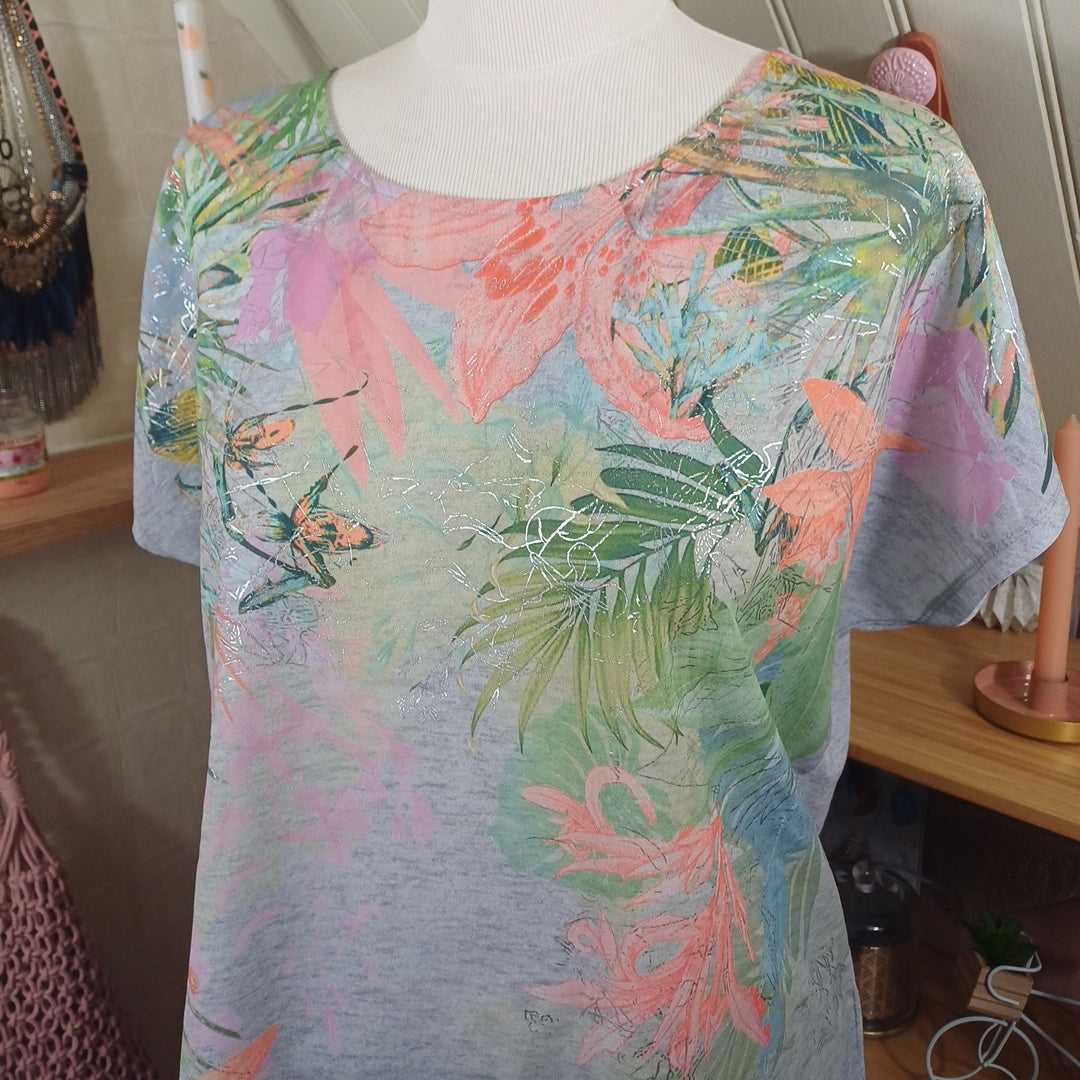 Tee-shirt gris, Armand Thiery, taille 46/48