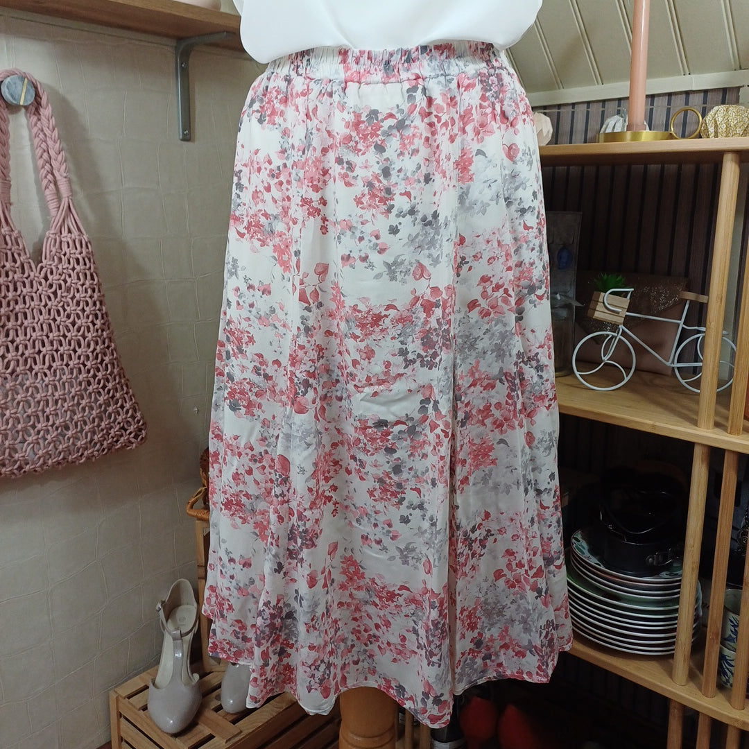 Jupe fleurie, Damart, taille 46/48