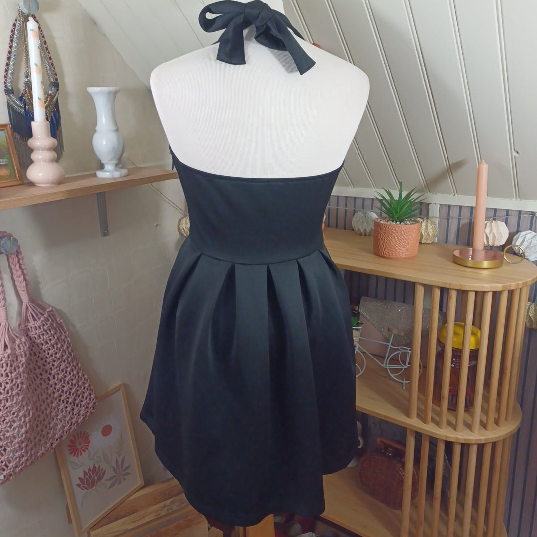 Robe noire, Isassy, taille S