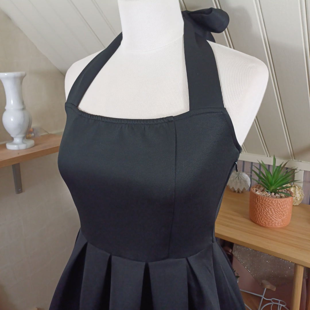 Robe noire, Isassy, taille S