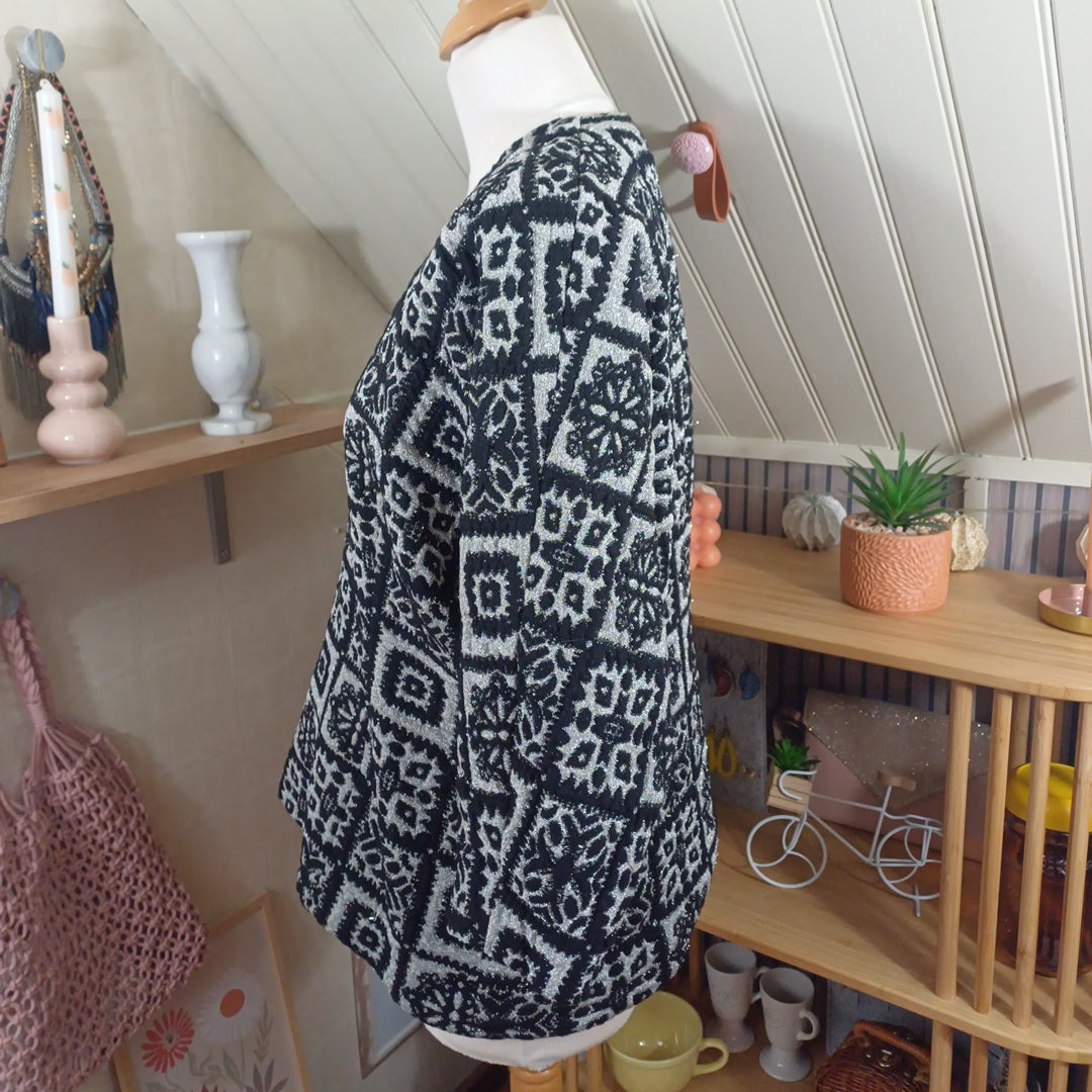 Haut noir et argenté, fait main, taille XL