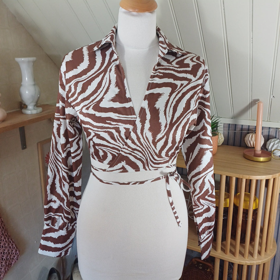 Crop top marron et blanc, Shein, taille 34