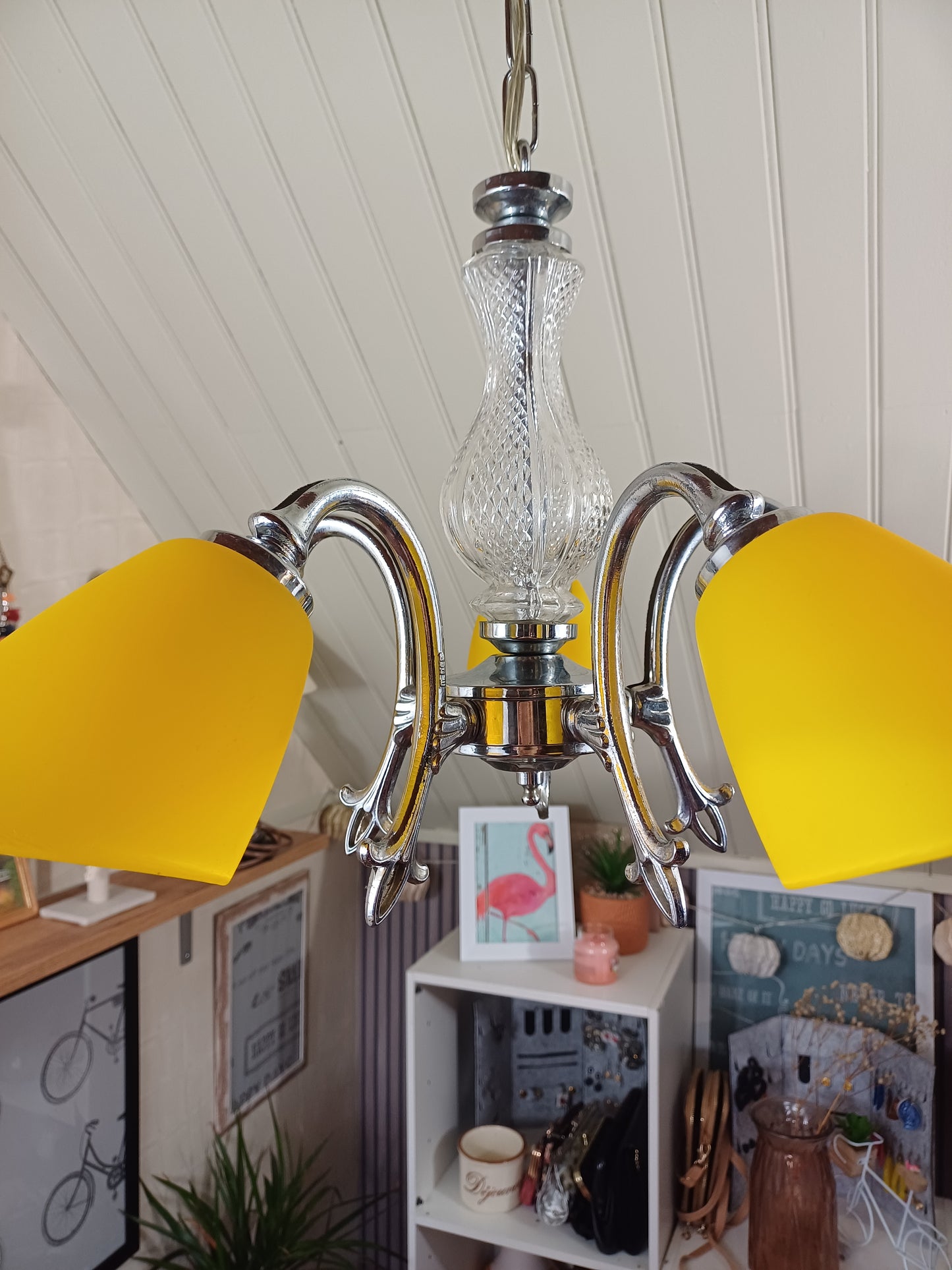 Lustre métal et verre jaune