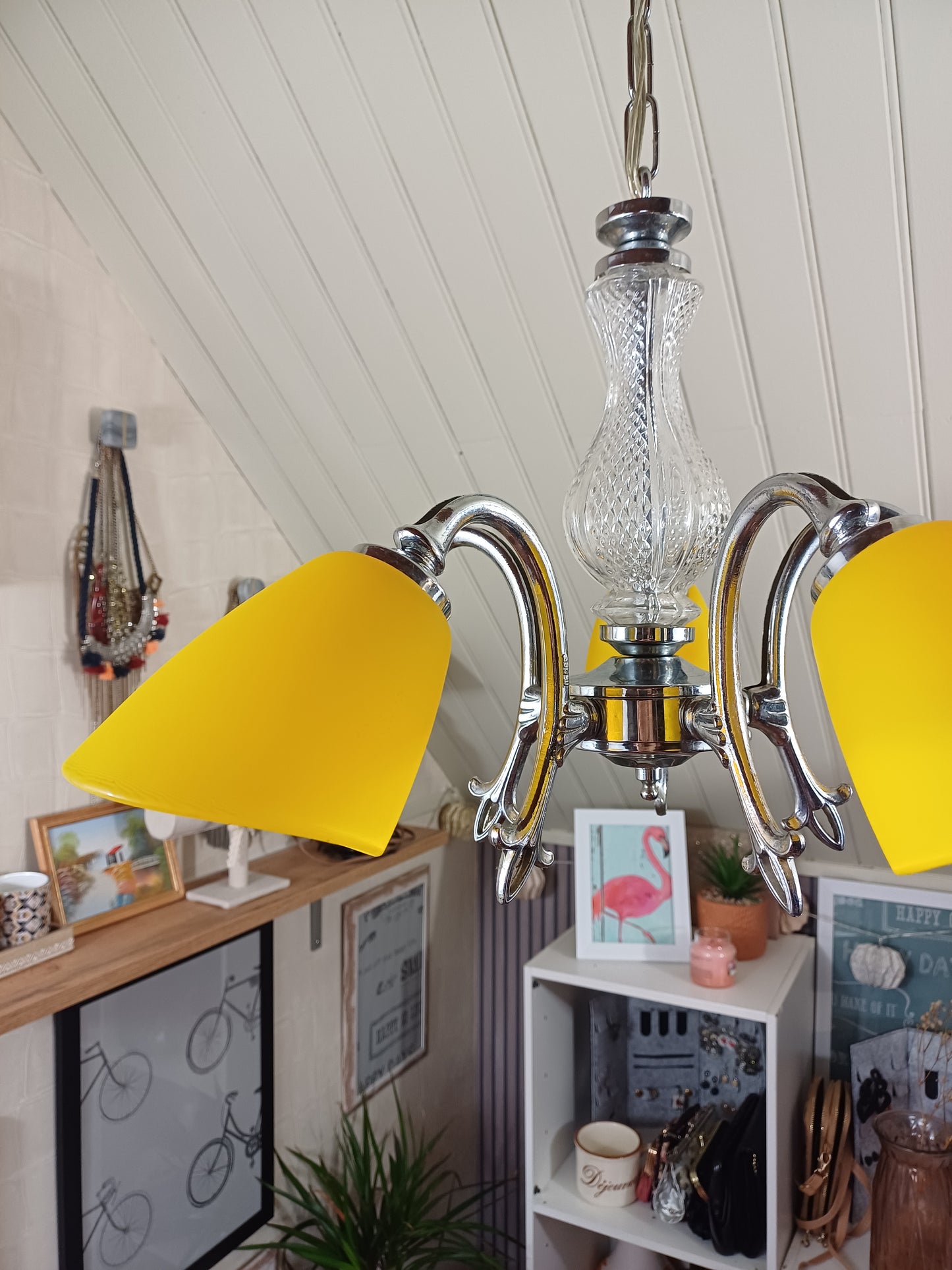 Lustre métal et verre jaune
