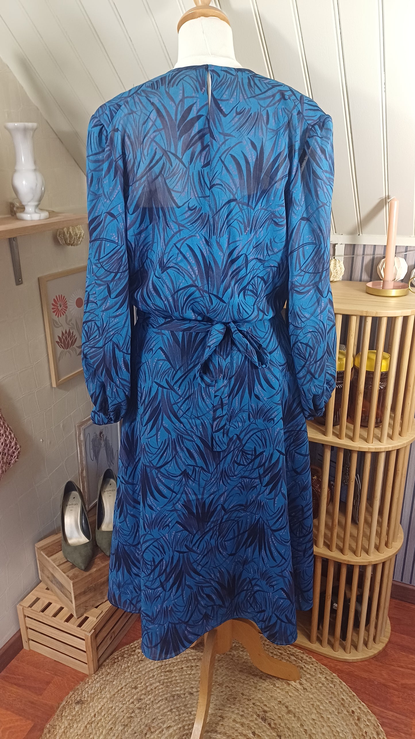 Robe bleue, fait main, taille M