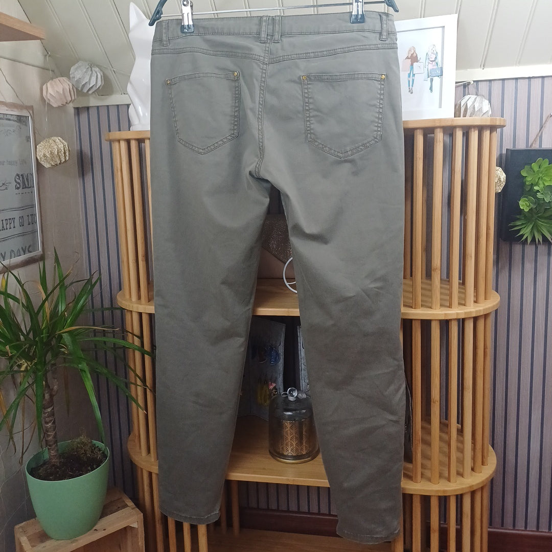 Pantalon vert, Mango,taille 38