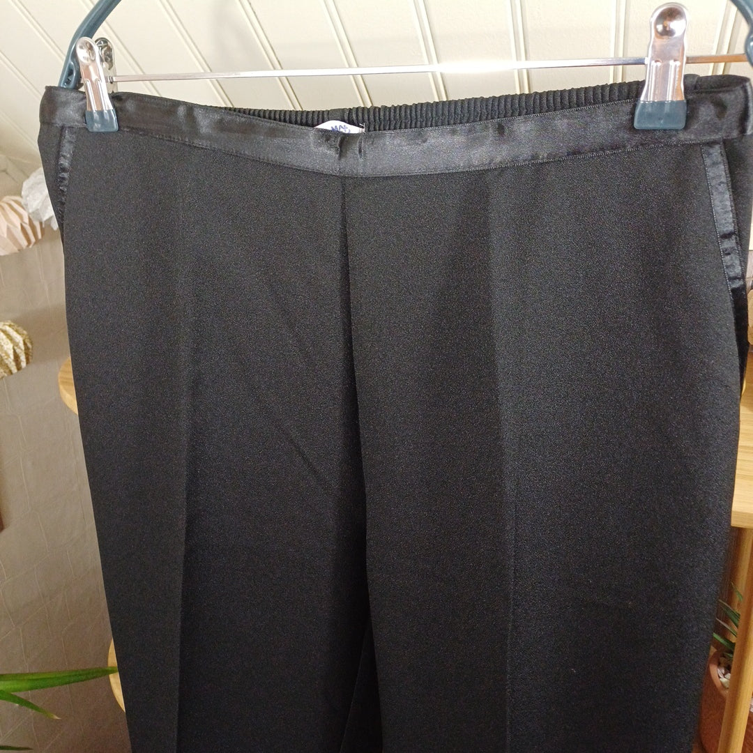 Pantalon noir, Damart, taille 44