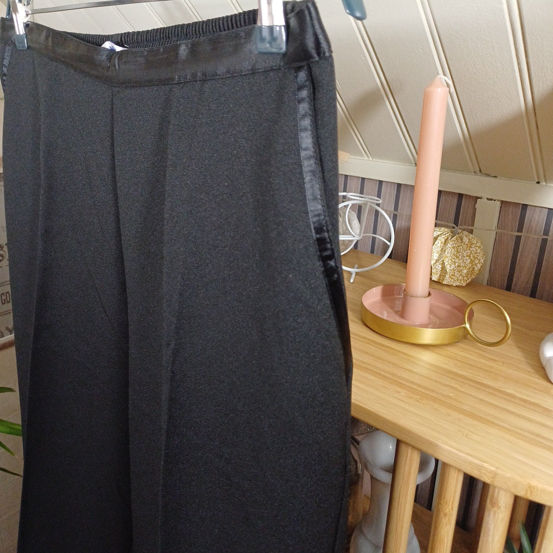 Pantalon noir, Damart, taille 44