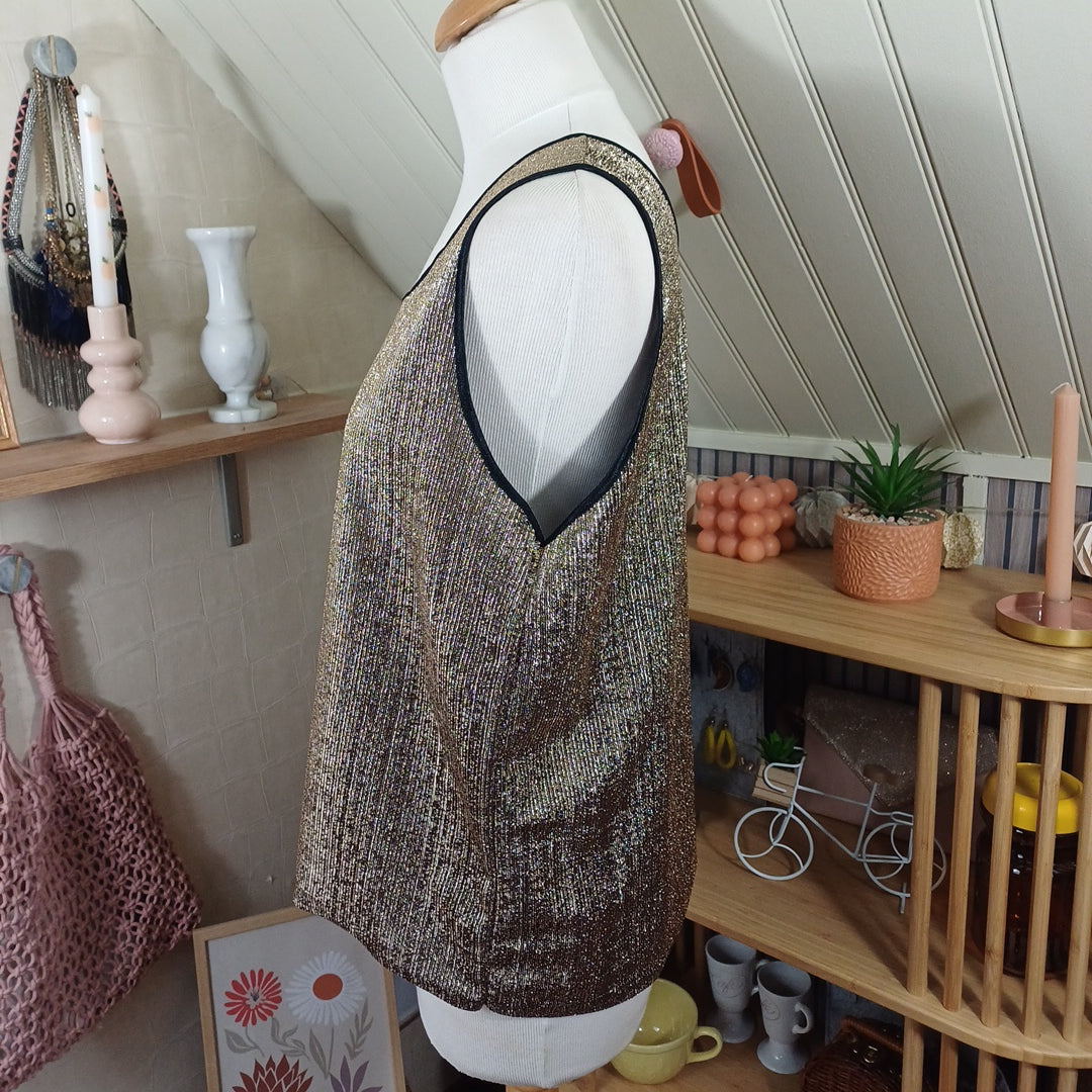 Débardeur doré, taille 46