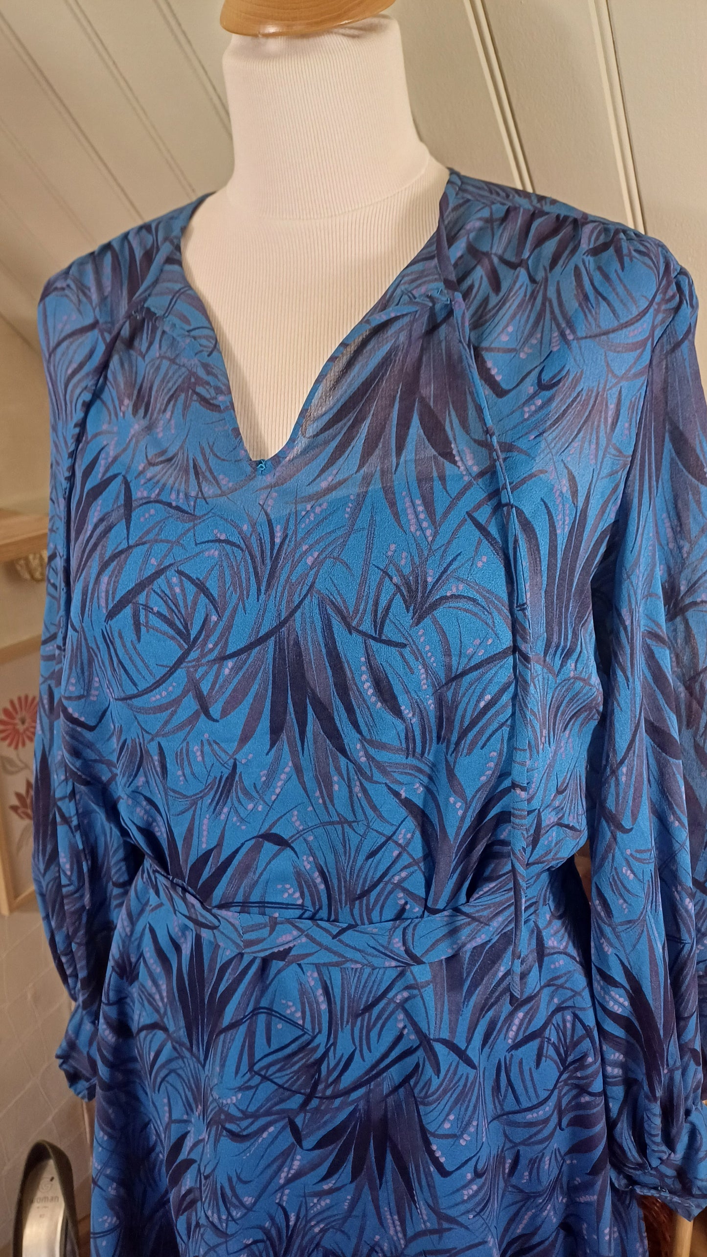 Robe bleue, fait main, taille M