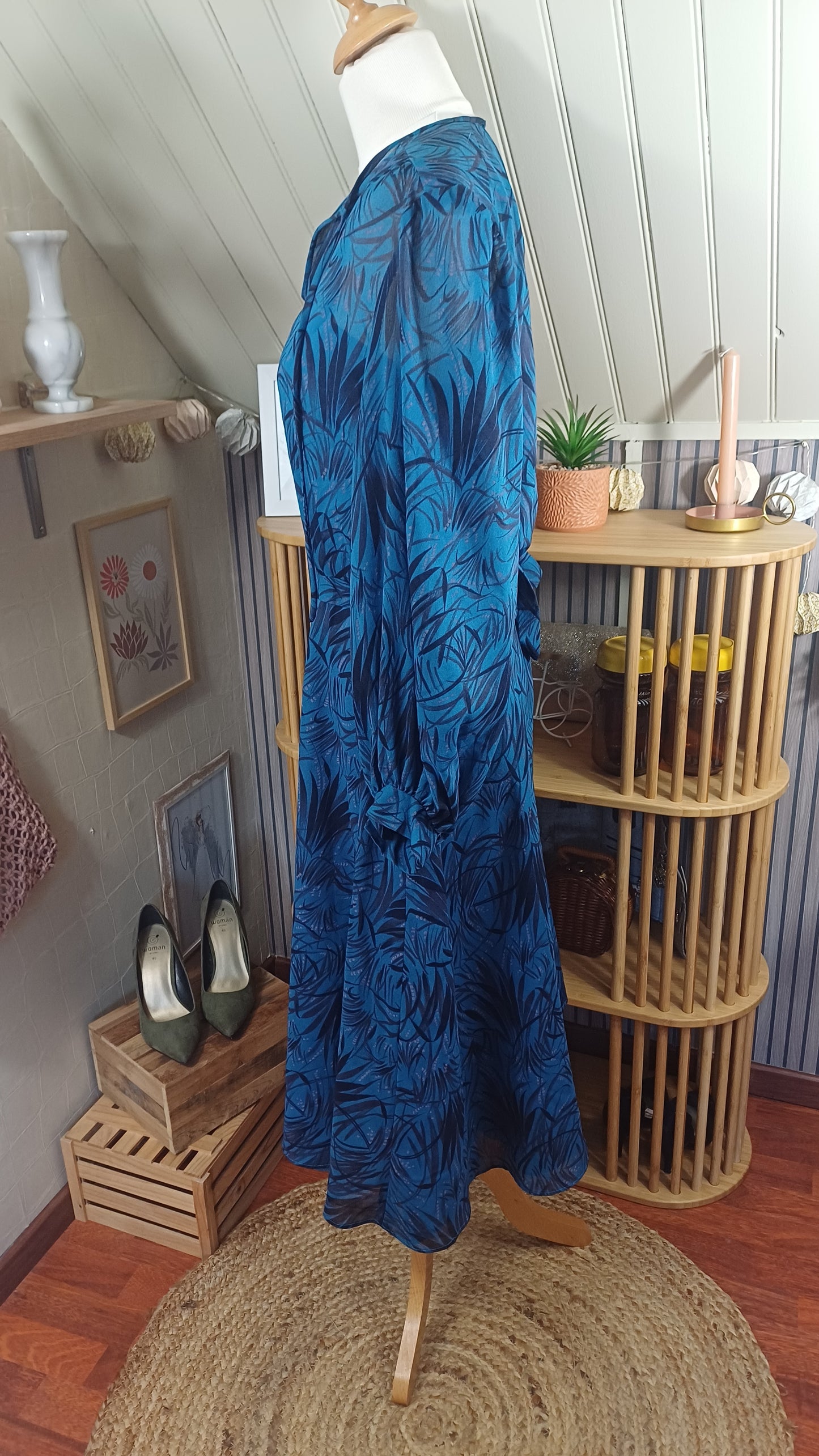 Robe bleue, fait main, taille M