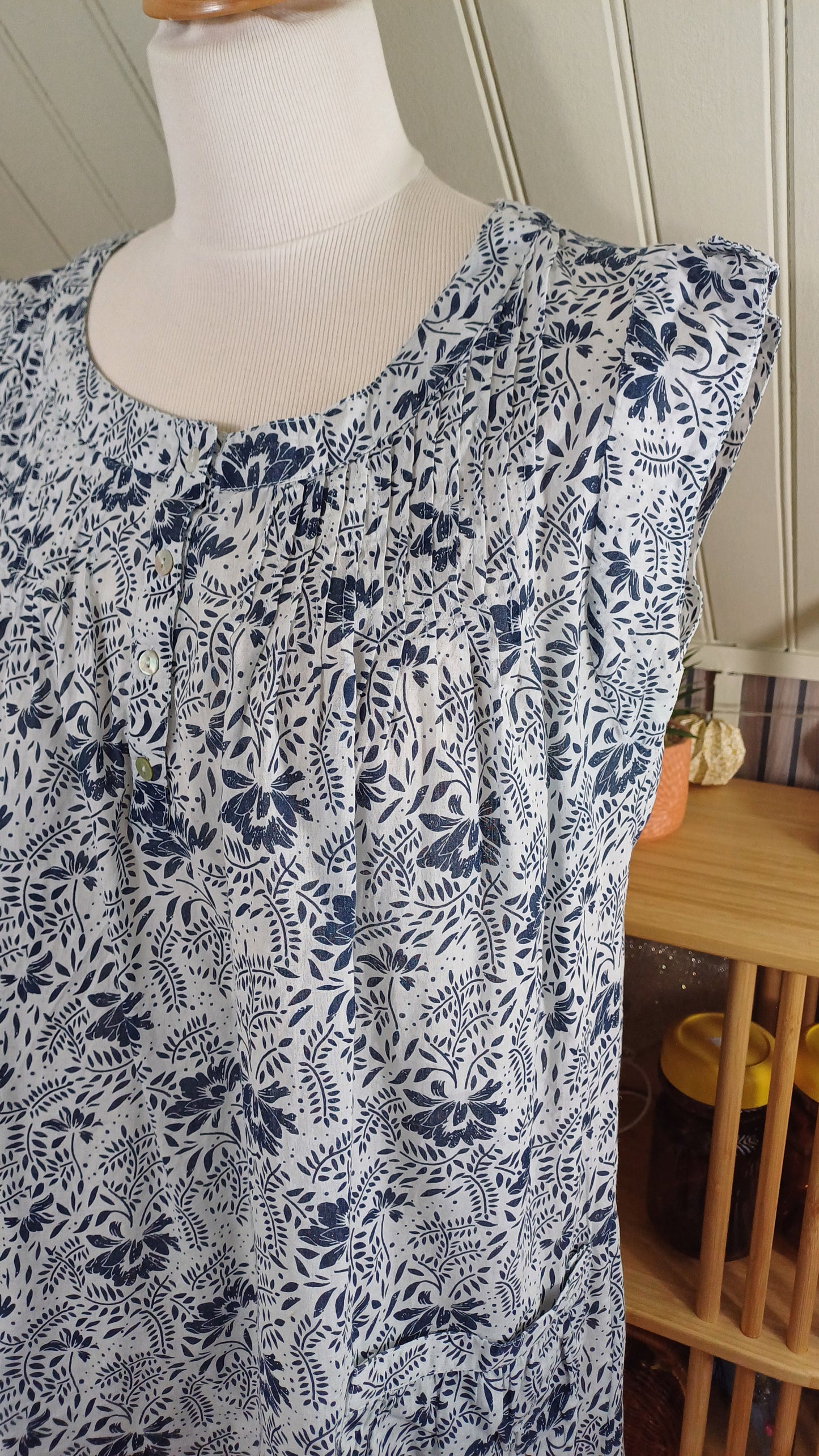 Blouse blanche et bleue, Blancheporte, taille 40